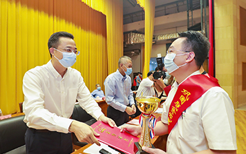 巩固脱贫成果 助力乡村振兴——无码JK粉嫩小泬在线观看欧美-又爽又色又舒服A片免费-国产特黄又粗又硬A片-538在线啪在线观看-国产亚洲精品精品国产亚洲综合捐款130万元！