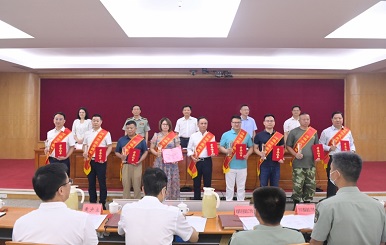 无码JK粉嫩小泬在线观看欧美-又爽又色又舒服A片免费-国产特黄又粗又硬A片-538在线啪在线观看-国产亚洲精品精品国产亚洲综合总裁朱荣业荣获2023年度河源市“最美拥军人物”