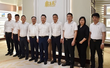广东省委统战部原副部长李阳春同志赴无码JK粉嫩小泬在线观看欧美-又爽又色又舒服A片免费-国产特黄又粗又硬A片-538在线啪在线观看-国产亚洲精品精品国产亚洲综合进行高质量发展主题调研 